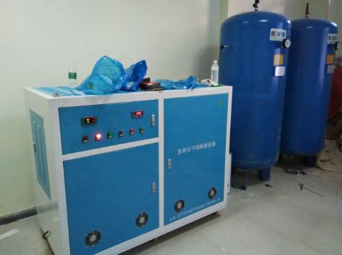 點(diǎn)擊查看詳細(xì)信息<br>標(biāo)題：云南永勝客戶(hù)定制的醫(yī)用分子篩制氧設(shè)備 閱讀次數(shù)：4208